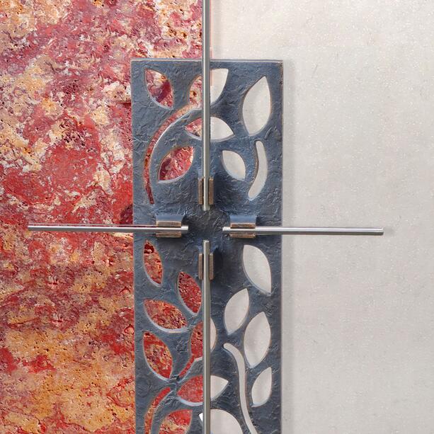 Urnengrabstein Kalkstein rot / wei mit Bronze Kreuz Ornament - Rosso Credo