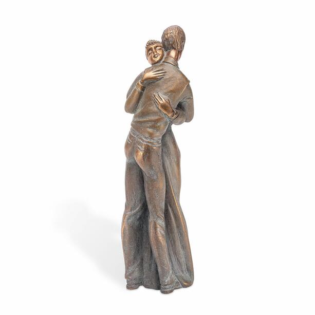 Liebevolle Umarmung zwischen Junge und Mädchen - Stehende Grabfigur aus Metall - Amplexia