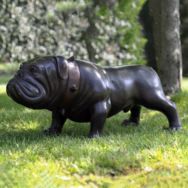 Lebensgroße Hundefigur aus Bronzeguss - Stehende Bulldogge - Bulldogge Feifel