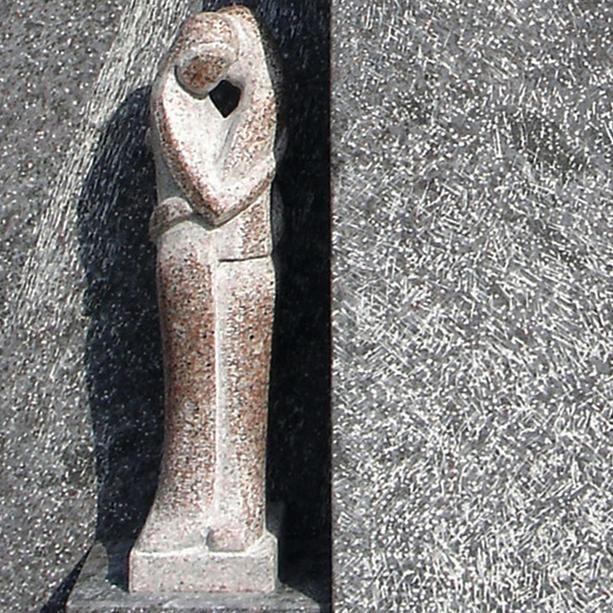 Urnengrabstein Granit mit Stein Figur Granit - Orgon