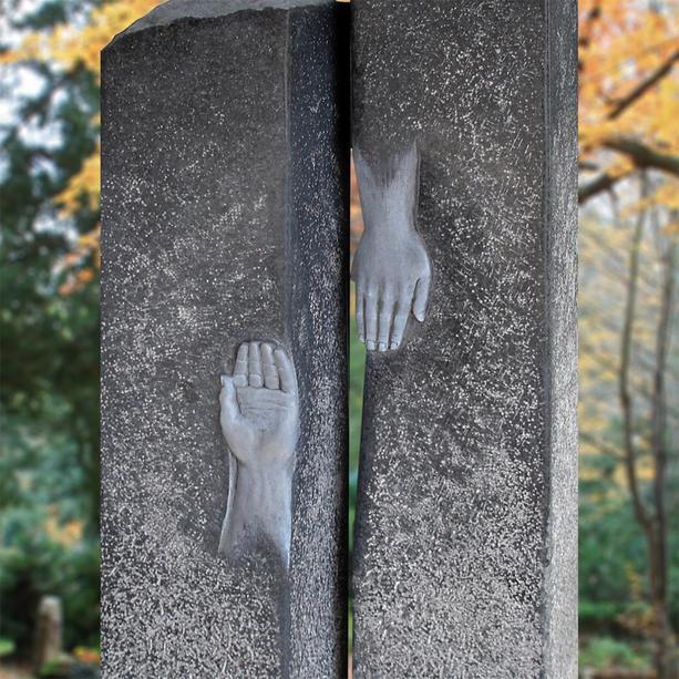 Urnengrabstein zweiteilig aus Granit mit Händen - Romano