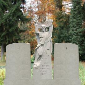 Groer Grabstein Familiengrab Jesus Christus Figur - SAN...