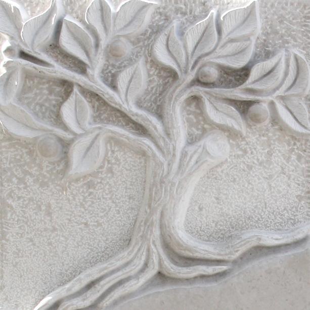 Grabstein Natursteine schwarz weiß mit Baum Relief - Eden