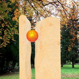 Heller Grabstein zweiteilig mit Glas Sonne - Signum