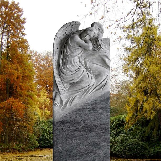 Grabdenkmal mit Engel dunkel - Arabella