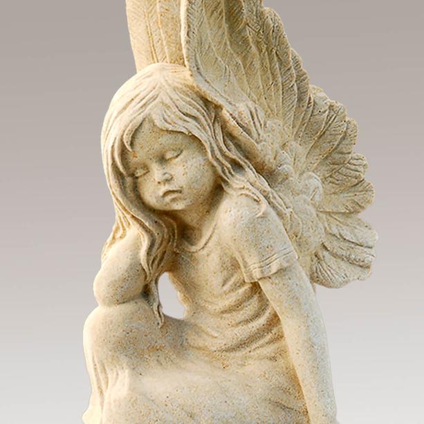 Schne Mdchen Engelfigur aus Steinguss - Clarina